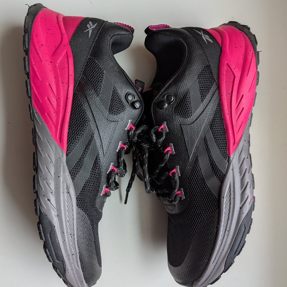 Reebok Women's Athletic Casual Running Walking Shoe 10AR30127W-BNP Black/Pink 10